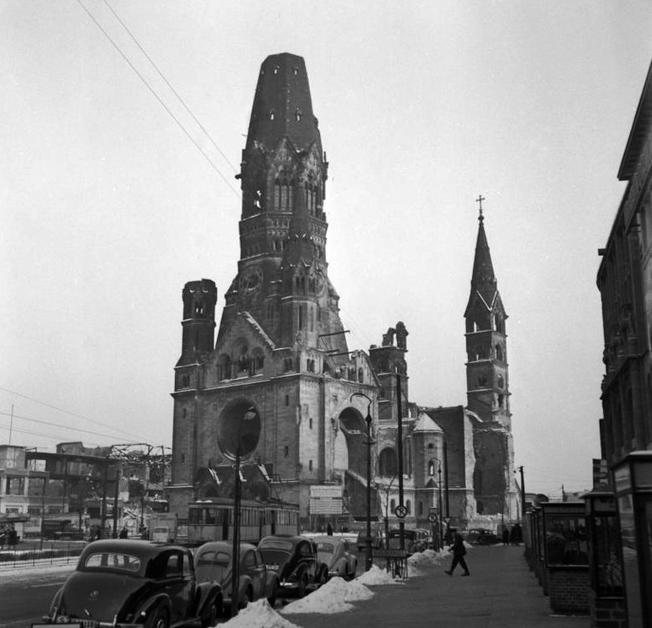 Kaiser Wilhelm Memorial Church / Kaiser-Wilhelm-Gedächtniskirche